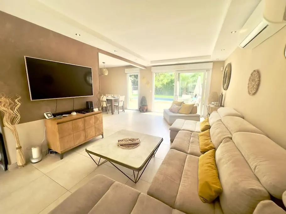Villa Avec Piscine Privee A Antibes - Cote D'Azur 0*,  France